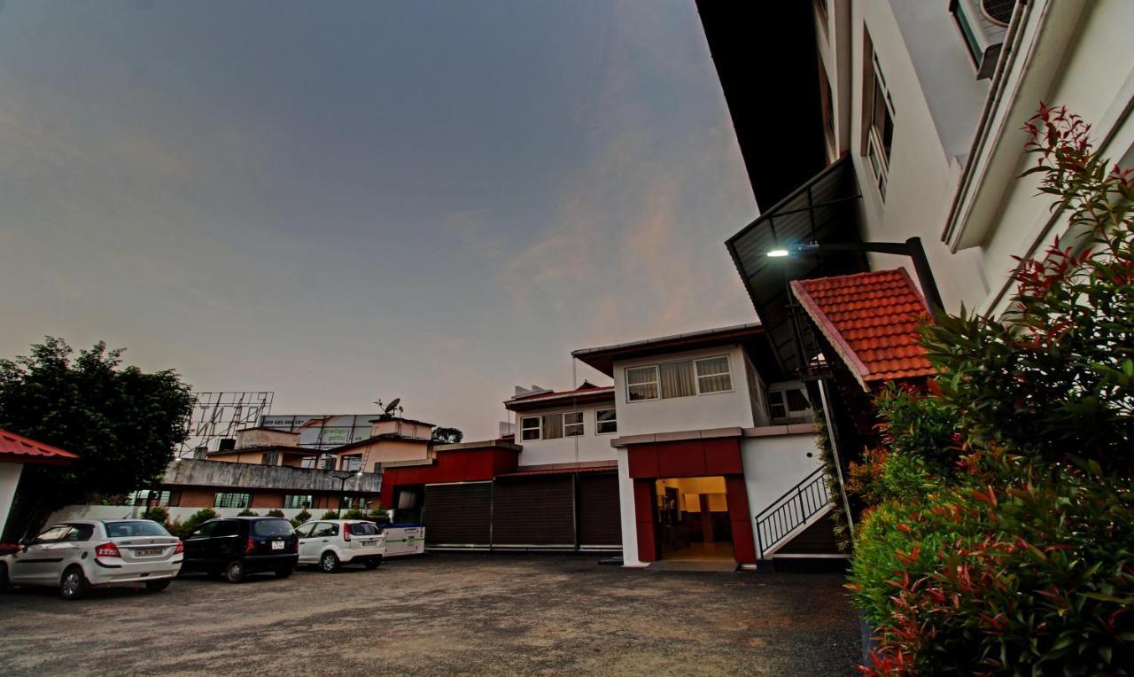 Treebo Prince Hotel Kottayam Exterior photo